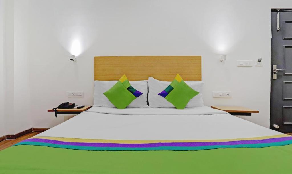 Hotel Orient Avenue Nagpur Zewnętrze zdjęcie