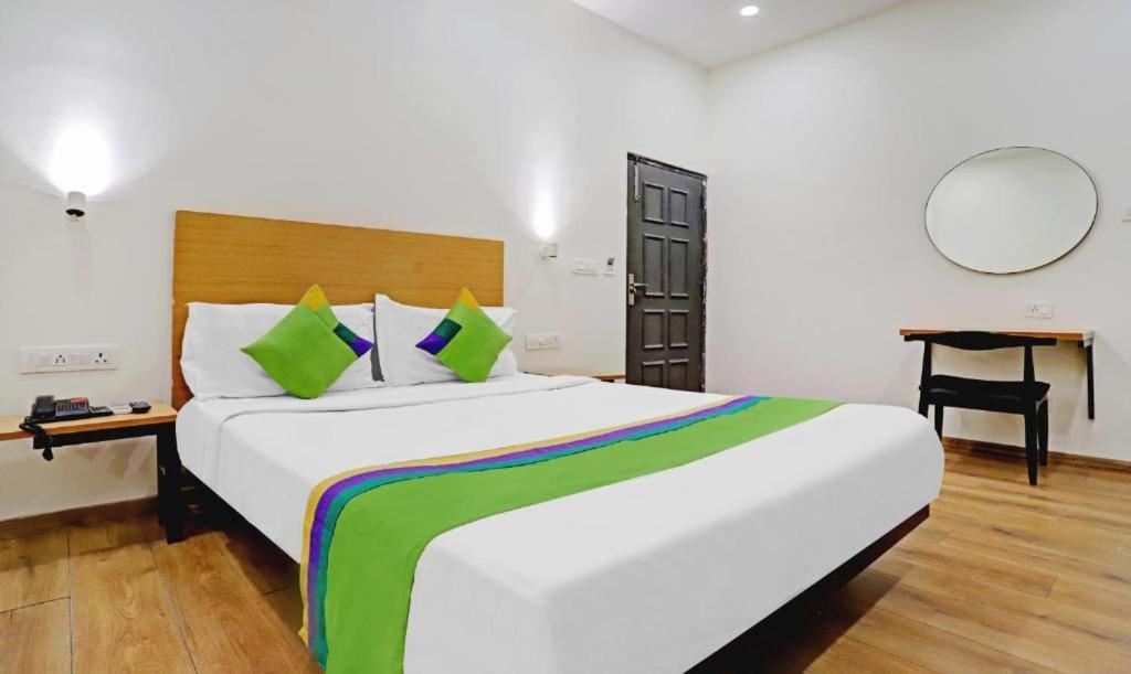 Hotel Orient Avenue Nagpur Zewnętrze zdjęcie